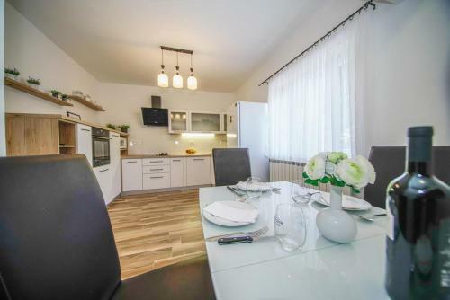Apartman Mate