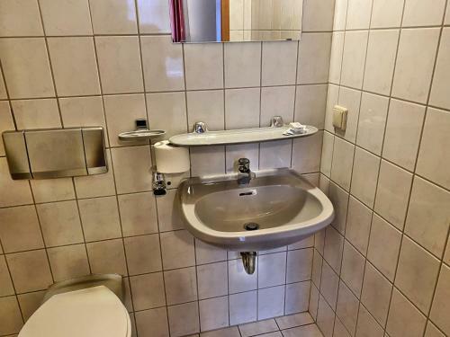 Hostal Mondo Hotel