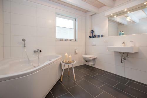 Ferienhaus Hafenkante Mit Sky, Netflix