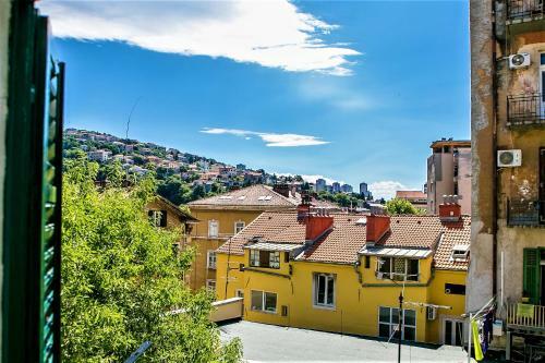 Alegra Apartments