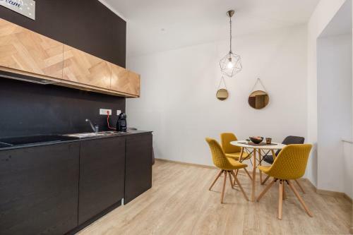 Apartments C9