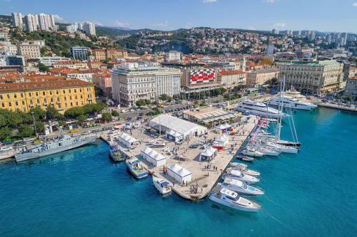 Apartments Budin Rijeka City Center