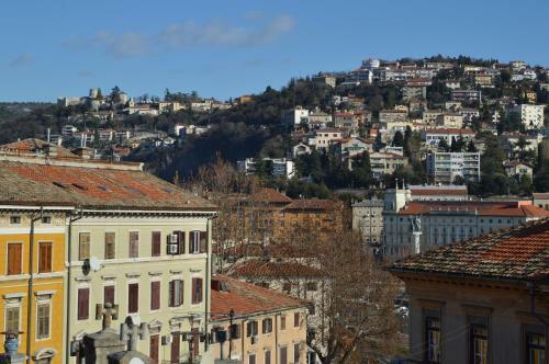 Apartments Budin Rijeka City Center