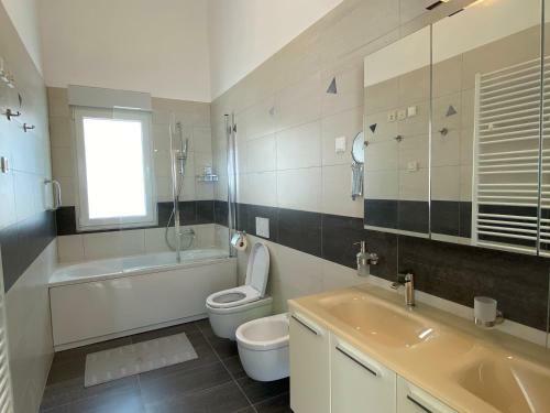 Apartamentos Ria Lungomare