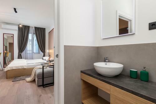 Deluxe Apartments & Rooms "in The Center"