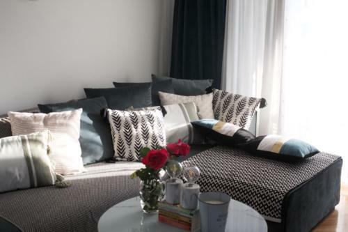 Cozy Apartment Tea