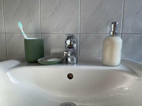 Hostal Messeappartementhaus Bockenem Direkt An Der A7