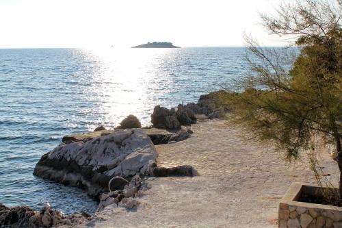 Apartments By The Sea Rogoznica - 12246