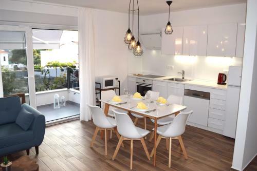 Luxury Apartment Ledo