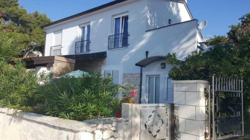 Apartments Delfin