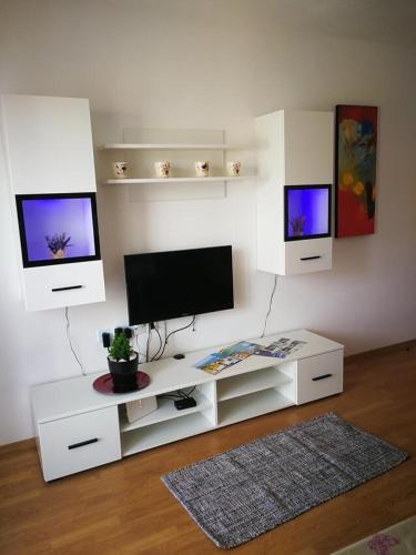 Apartments With A Parking Space Razanj, Rogoznica - 17328