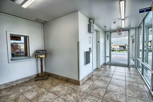 Motel 6 Columbus West