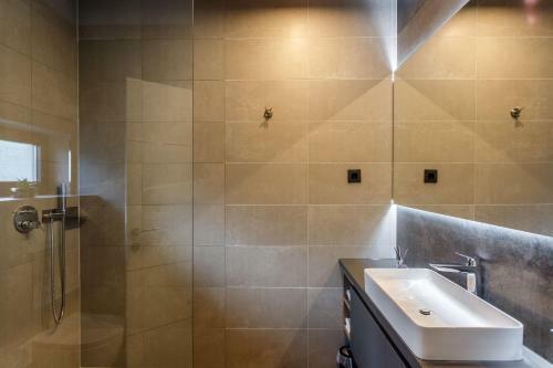Neue Villa Skyline, Strand Und Zentrumn�he