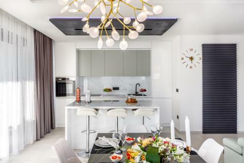 Neue Villa Skyline, Strand Und Zentrumn�he