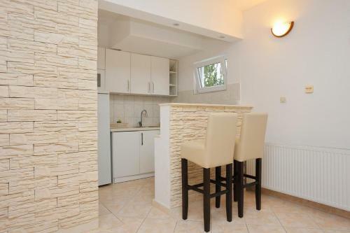 Apartments By The Sea Rogoznica - 4162