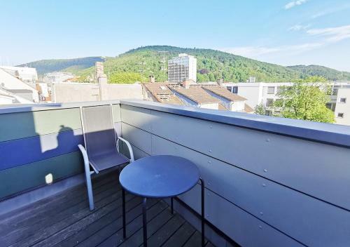 Duplex Apartment - City Centre - Airconditioned - Netflix - 2 Balconies