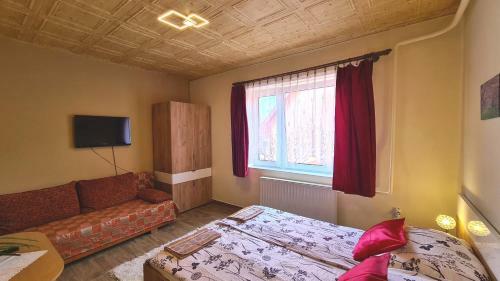 Liget Nyaral�h�z �s Apartman Liget