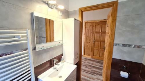 Liget Nyaral�h�z �s Apartman Liget