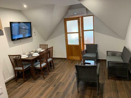 Kemenc�sh�z Tagyon - Tet?t�ri Apartman