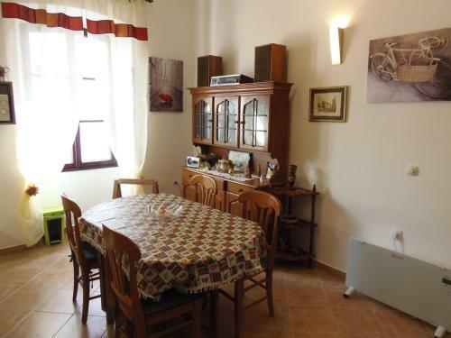 Noemi City Apartments