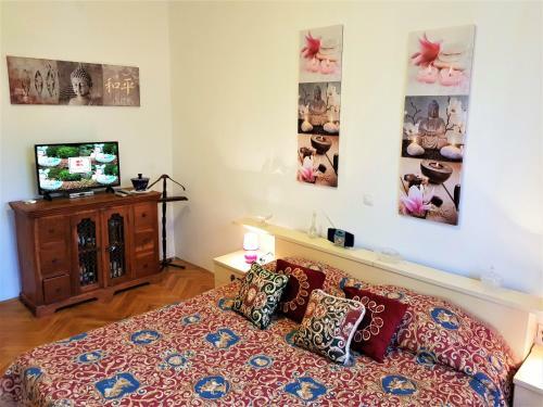 Noemi City Apartments