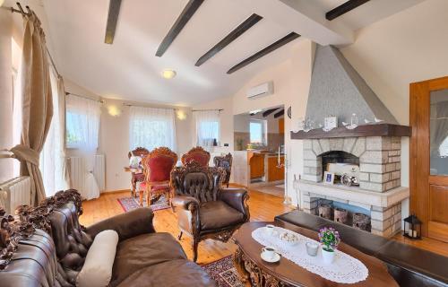 Villa Family House Seamare I