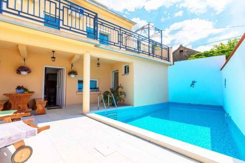 Holiday Home In Tribalj 39392