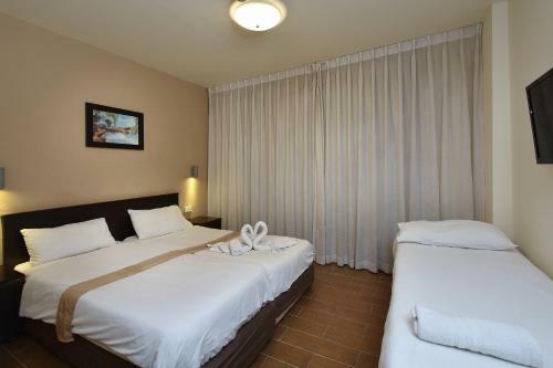 Pearl Of The Valley Hotel