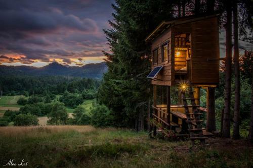 Lodge Tree House Gorski Lazi