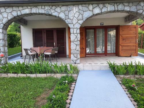 Villa Ku?a Za Odmor Vb-idro