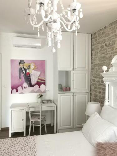 Hostal L&l Rooms Royal