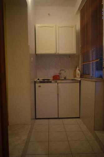 Apartments By The Sea Starigrad, Paklenica - 17865