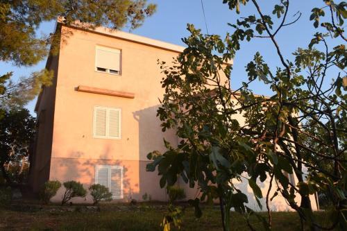Apartments By The Sea Starigrad, Paklenica - 17865