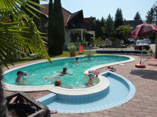 Janette Hotel