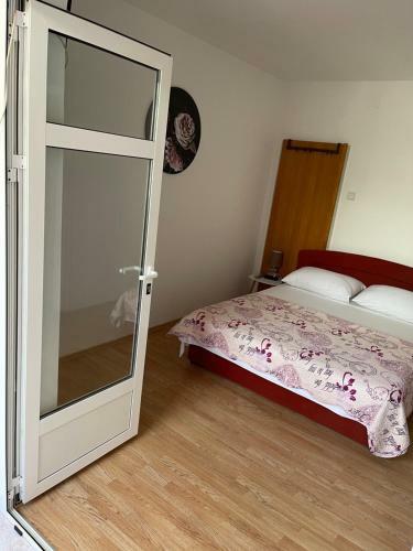 Apartmani Frane