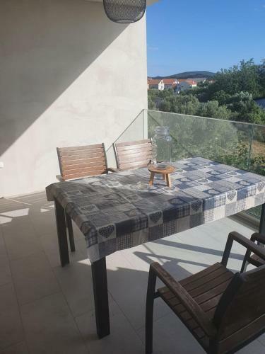 Hostal Muring Apartments