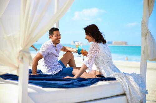 Hotel Al Hamra Village Golf And Beach Resort