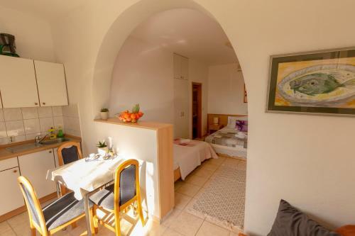 Hostal Apartmani Maja