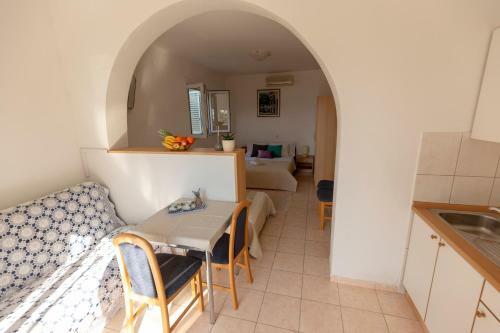 Hostal Apartmani Maja