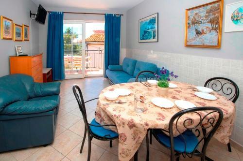 Apartamento Villla Brigitte Tu?epi