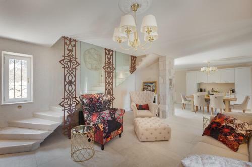 Serendipity - Luxury Stone Villa With Private Jacuzzi And Sauna