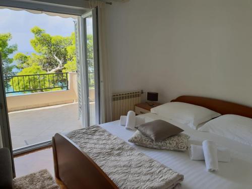 Hostal Guesthouse Marina