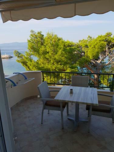 Hostal Guesthouse Marina
