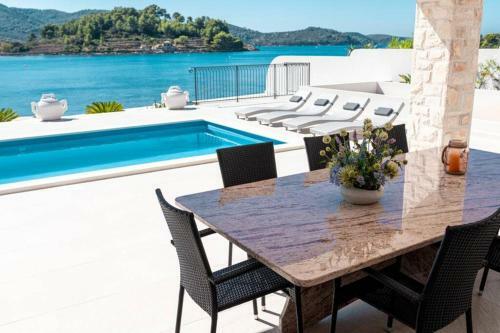 Villa Azzurro