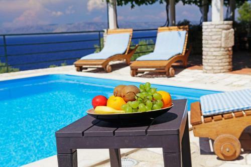 Unique Seaside Villa With Pool