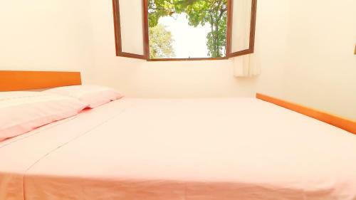 Seafront Apartment Marinka