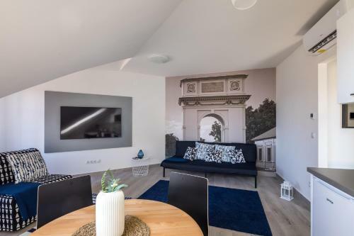 Staf�tah�z Apartmanok
