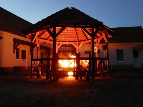 Bed & Breakfast Gomba Panzi�