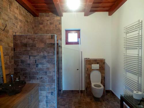 Villa Fekete Kutya Vend�gh�z