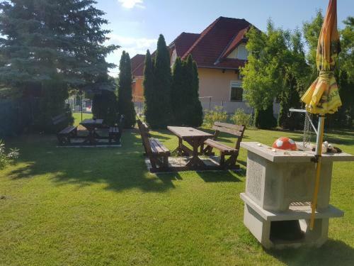 Tak�cs Apartman